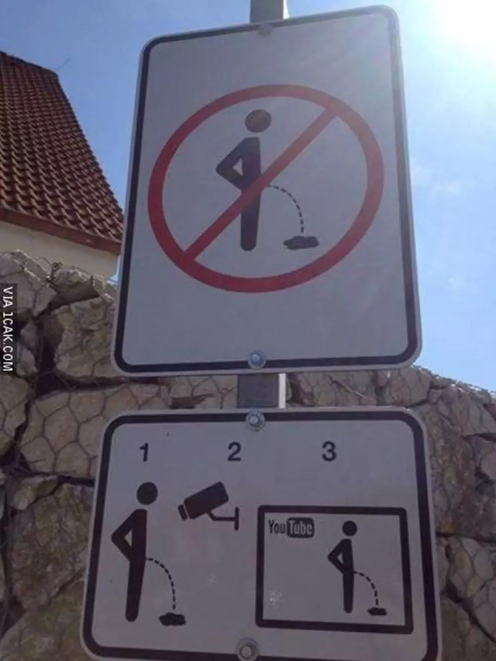 dilarang pipis sembarangan © 1cak