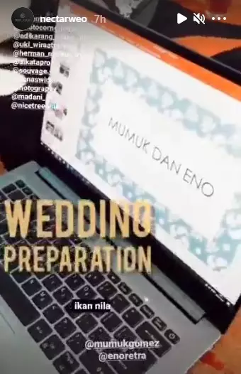 Momen Mumuk Gomez dilamar kekasih dari berbagai sumber Momen Mumuk Gomez dilamar kekasih dari berbagai sumber