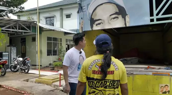 Baim Wong borong baju di Mall pakai truk © 2021 brilio.net