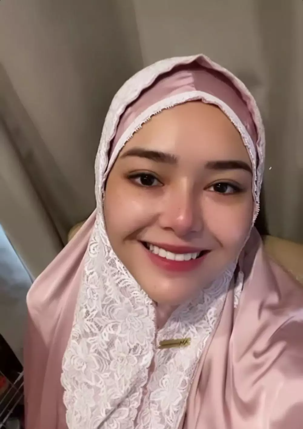 seleb yang menjual mukena di ramadan 2021 © 2021 brilio.net