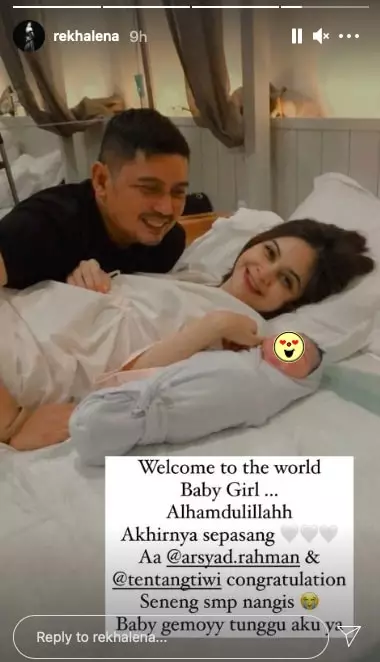 Tiwi eks T2 lahirkan anak kedua © berbagai sumber