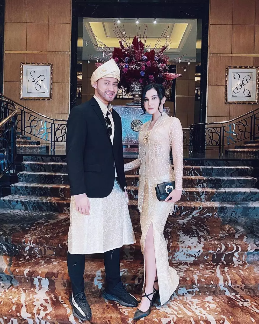 Seleb jalani Ramadhan 2021 sebagai pasangan suami istri  © Instagram