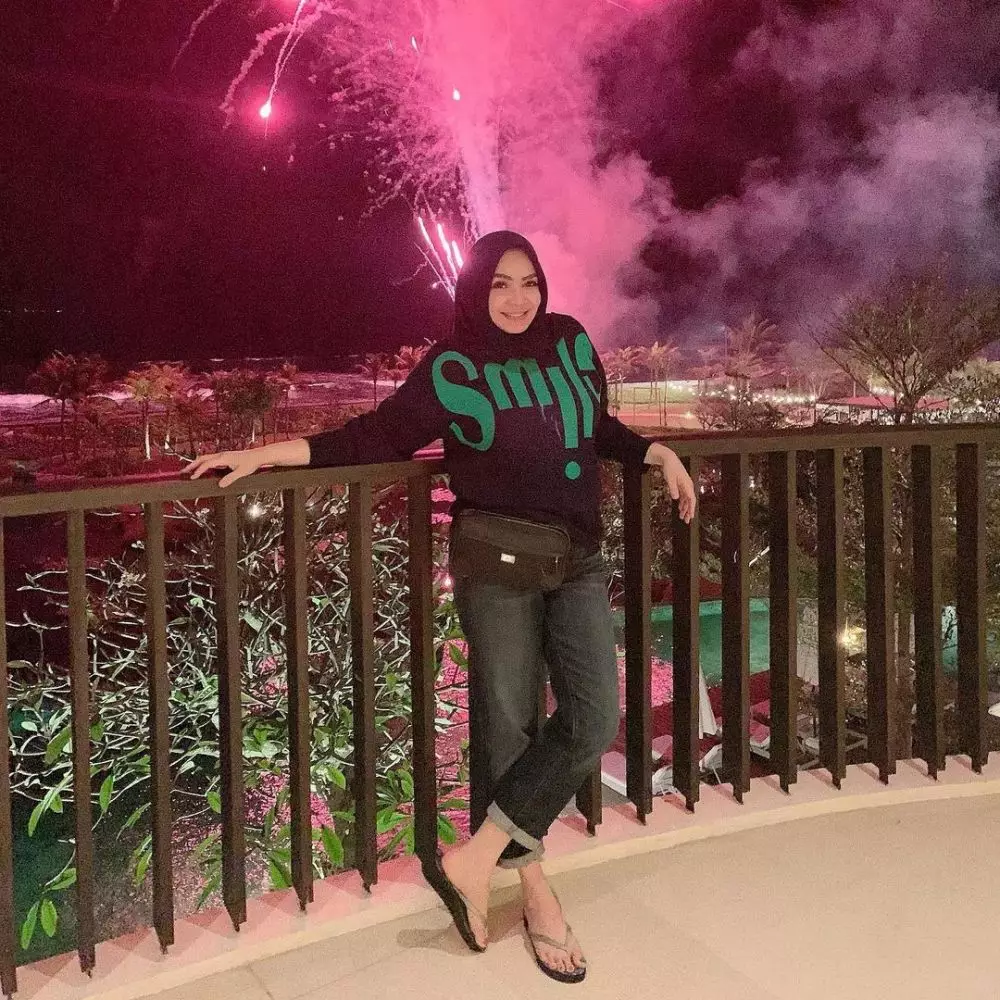 pesona ibu pesinetron © instagram