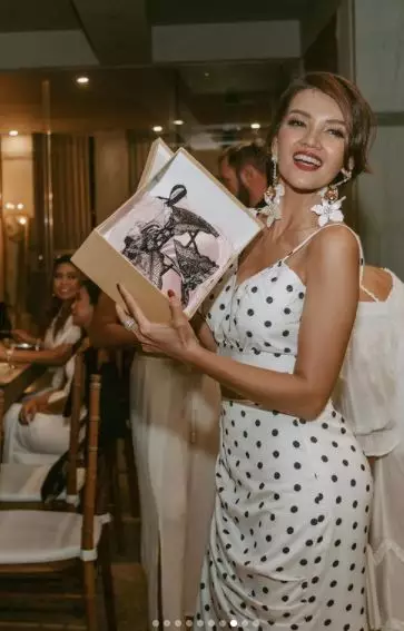 Momen perayaan ultah ke-41 Farah Quinn © instagram/@farahquinnofficial