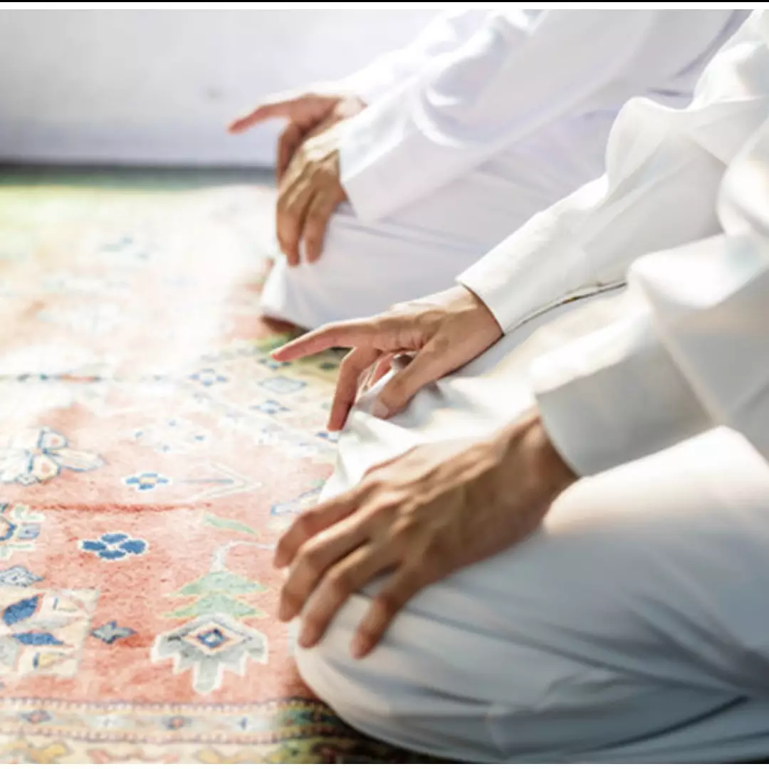 Tata cara sholat tarawih berjamaah, sendiri, dzikir, dan keutamaannya