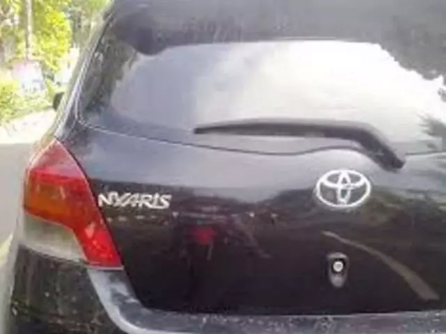 pelesetan merek kendaraan kocak © Berbagai Sumber