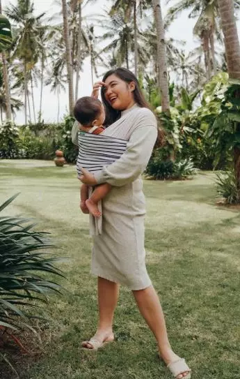 Seleb jalani puasa pertama sebagai ibu © berbagai sumber