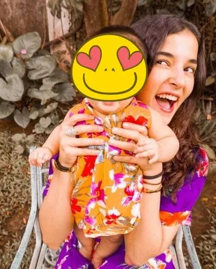 Seleb jalani puasa pertama sebagai ibu © berbagai sumber