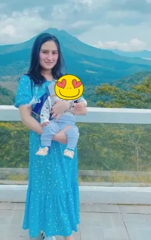 Seleb jalani puasa pertama sebagai ibu © berbagai sumber