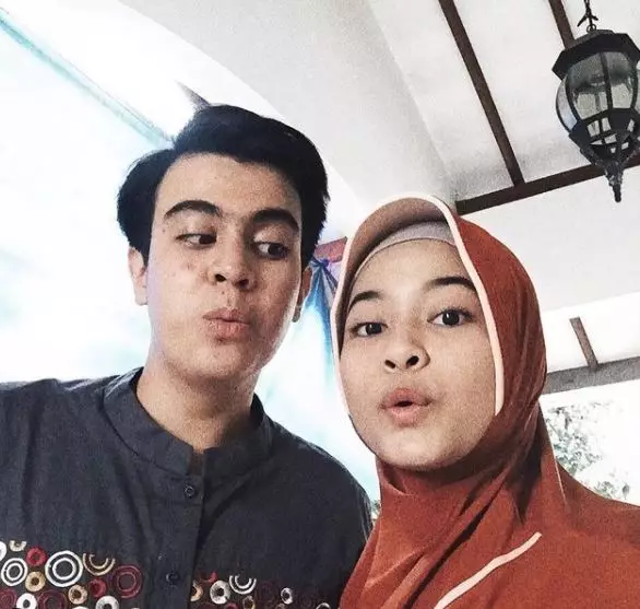 hanggin tampil beda kenakan hijab Instagram hanggin tampil beda kenakan hijab Instagram