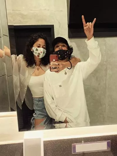 Potret mesra Bastian Steel dan Sitha Marino © berbagai sumber Potret mesra Bastian Steel dan Sitha Marino © berbagai sumber