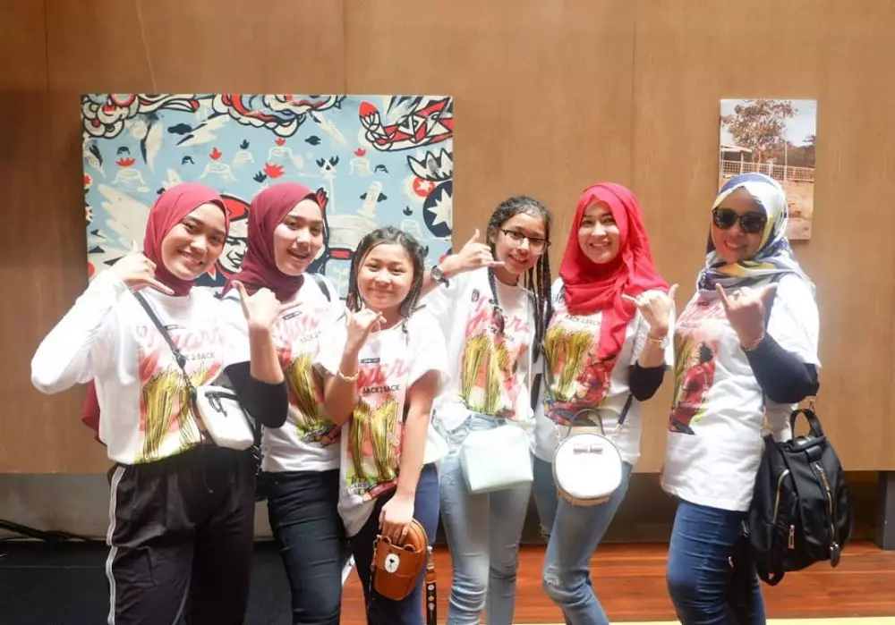 Okie dan adik ipar © Instagram