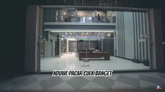 Potret kantor baru Denny Caknan © 2021 brilio.net