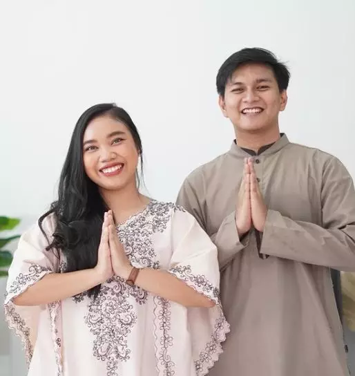 potret Mumuk Gomez dan Eno Retra © Instagram/@mumukgomez potret Mumuk Gomez dan Eno Retra © Instagram/@mumukgomez