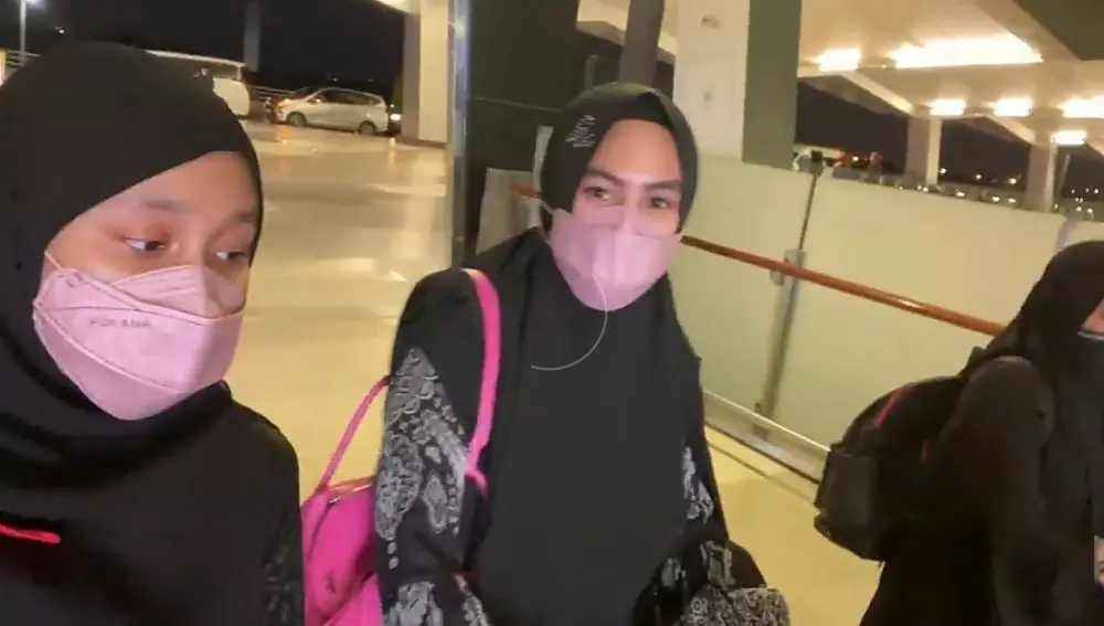 Kartika Putri dan keluarga ke Yaman © 2021 brilio.net