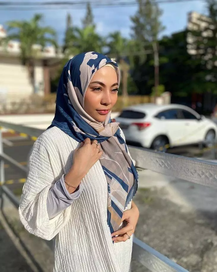 potret terbaru penyanyi Liza Aditya © Instagram/@lzadtya