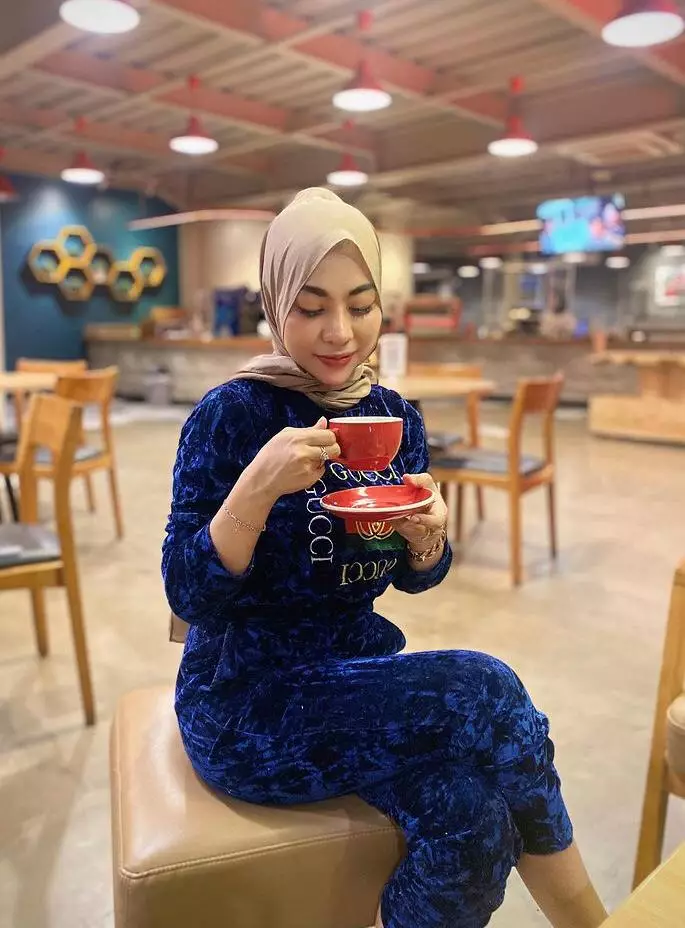 potret terbaru penyanyi Liza Aditya © Instagram/@lzadtya