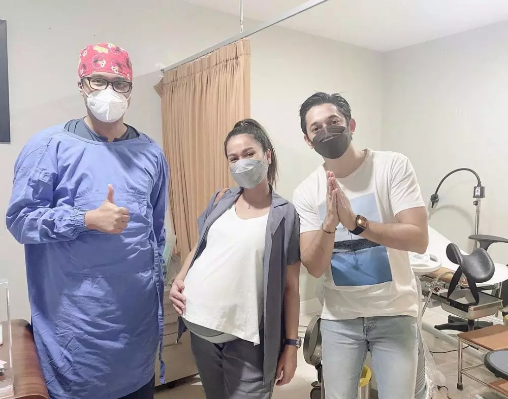 Potret perjalanan kehamilan Tengku Dewi hingga melahirkan Instagram/@tengkudewiputri_tdp Potret perjalanan kehamilan Tengku Dewi hingga melahirkan Instagram/@tengkudewiputri_tdp