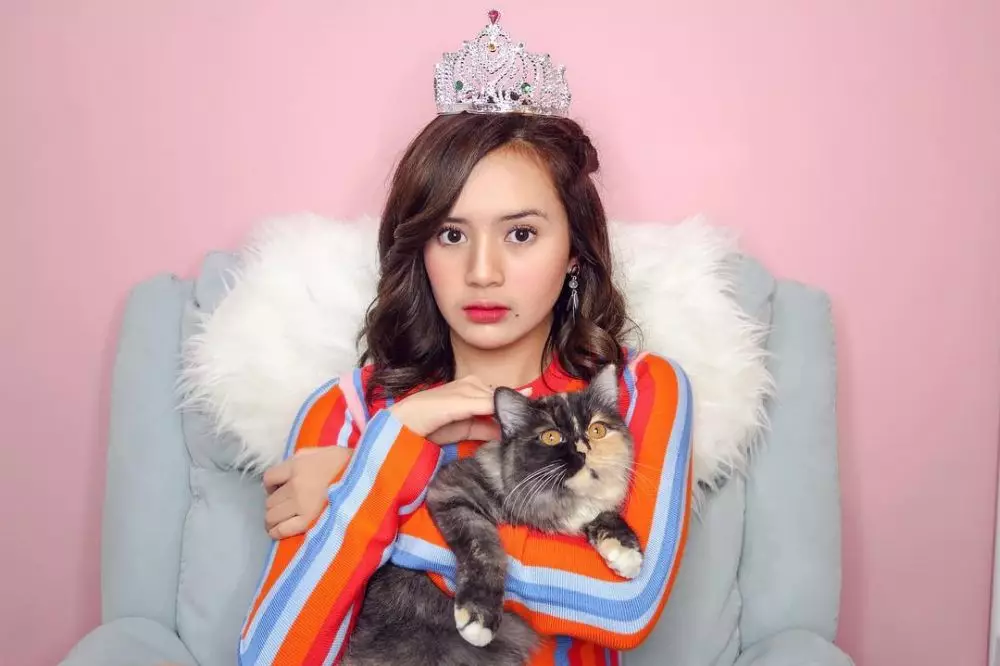 Gaya pemotretan Baby Tsabina dengan berbagai tema © 2021 brilio.net