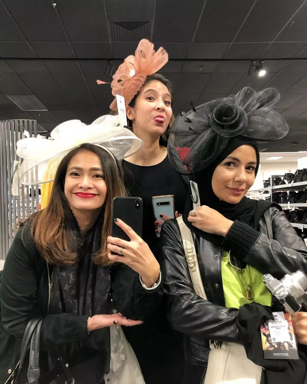 potret persahabatan ersa mayori dan meisya siregar © instagram potret persahabatan ersa mayori dan meisya siregar © instagram
