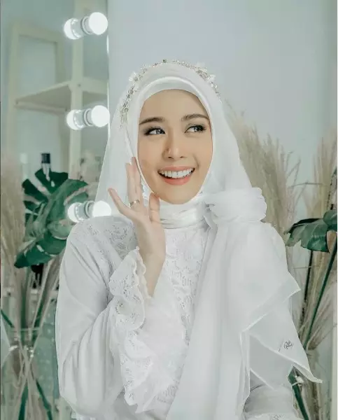 gaya Widya Amelia makin mempesona Instagram/@widyamelia