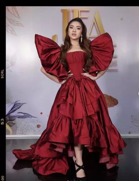 penyanyi salah lirik saat perform Instagram