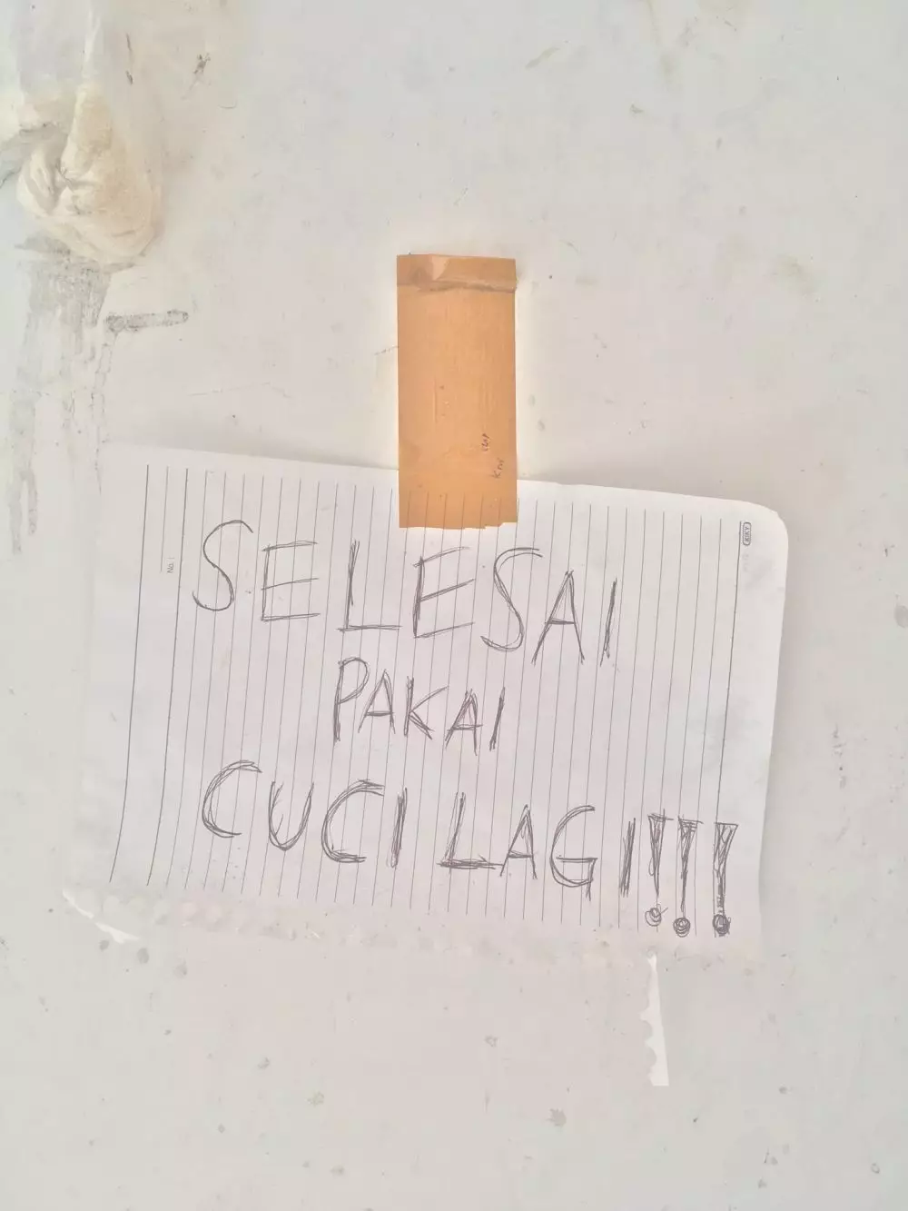 Pengumuman soal fasilitas kos © berbagai sumber