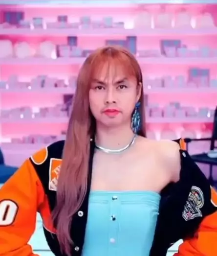 Potret wajah Wendy Cagur bak aktris bollywood © Instagram/@wendycagur