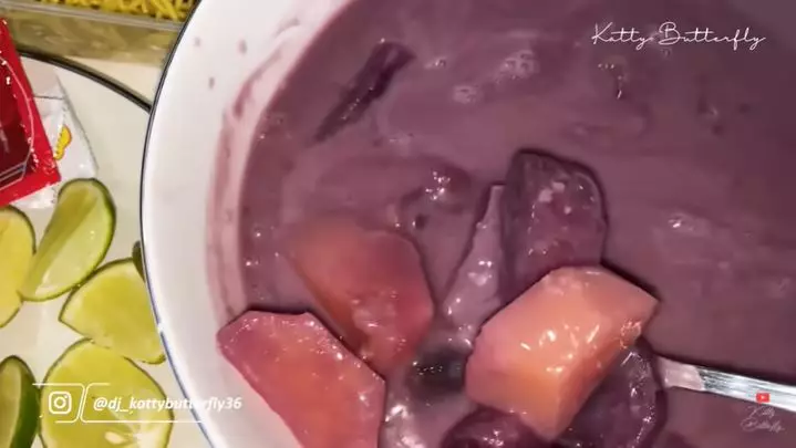 takjil 7 seleb © 2021 brilio.net takjil 7 seleb © 2021 brilio.net