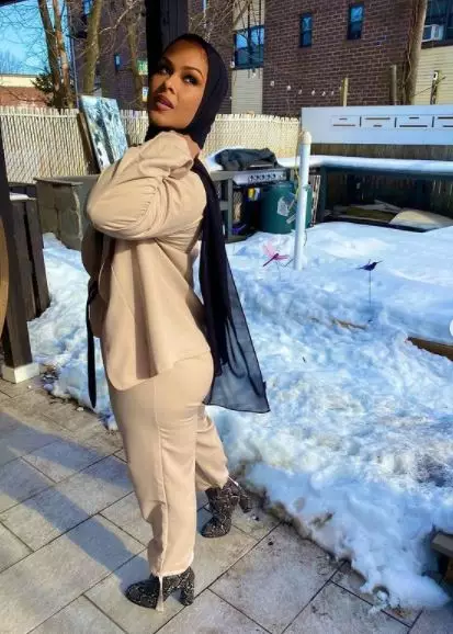 Savannah Spencer wanita hijab cetak rekor Instagram