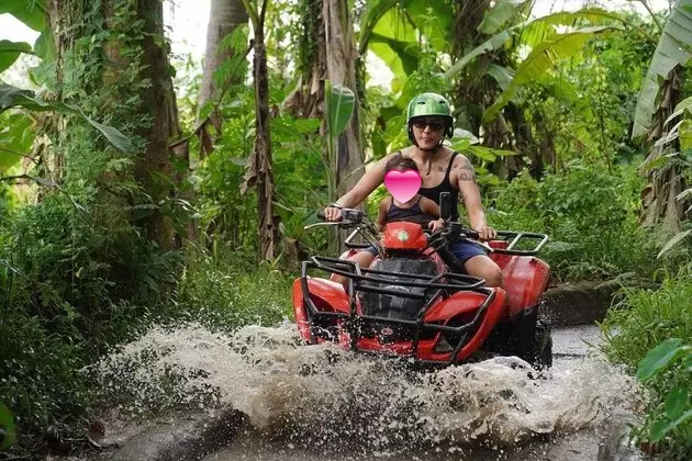 kehangatan poppy sovia dengan sang  anak Berbagai sumber kehangatan poppy sovia dengan sang  anak Berbagai sumber