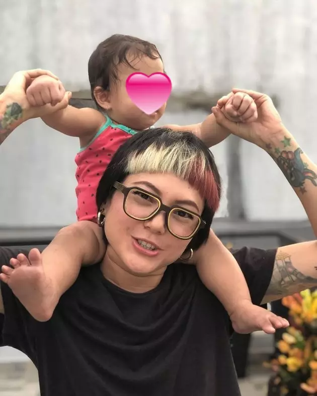 kehangatan poppy sovia dengan sang  anak Berbagai sumber kehangatan poppy sovia dengan sang  anak Berbagai sumber