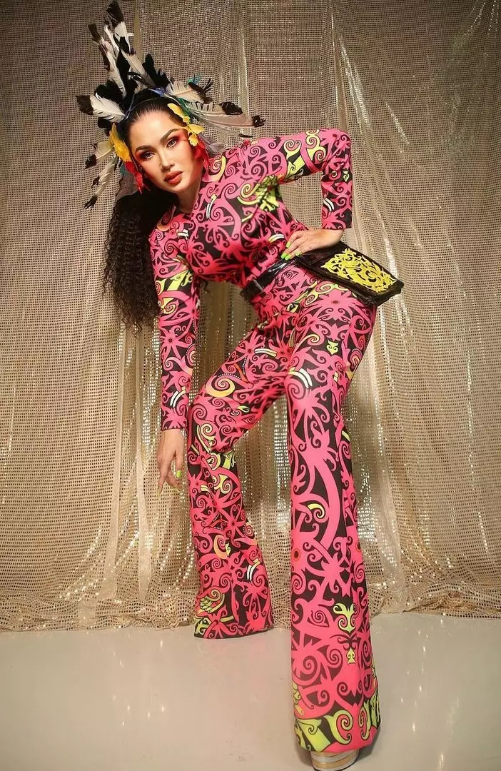 Potret terbaru Titi DJ makin langsing © 2021 Instagram