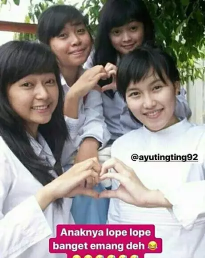 Potret jadul penyanyi dangdut wanita © berbagai sumber Potret jadul penyanyi dangdut wanita © berbagai sumber