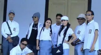 Potret jadul penyanyi dangdut wanita © berbagai sumber Potret jadul penyanyi dangdut wanita © berbagai sumber