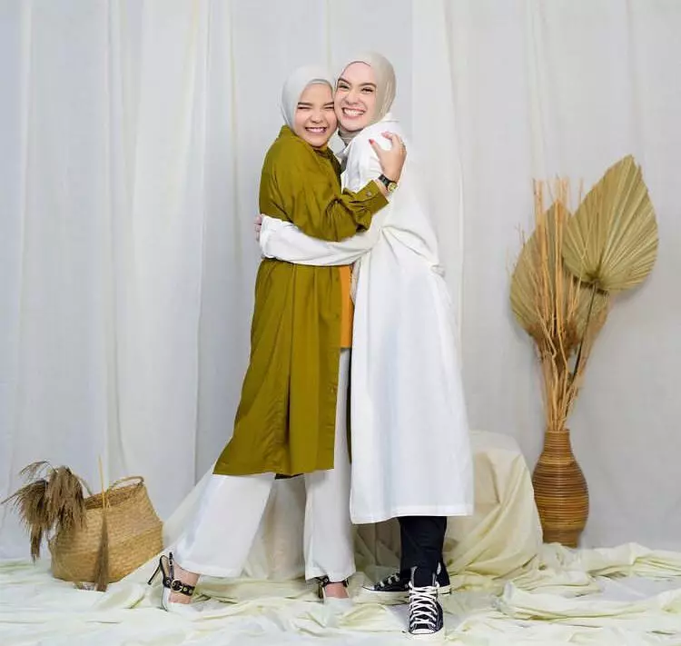Gaya pemotretan terbaru Putri Anne © berbagai sumber Gaya pemotretan terbaru Putri Anne © berbagai sumber