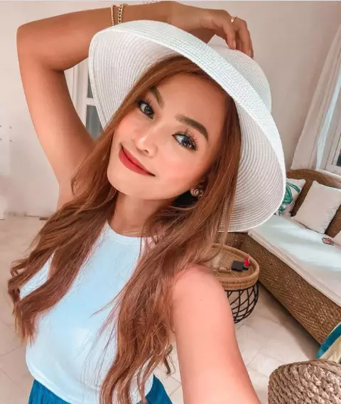 rachel goddard angkat rahim © 2021 brilio.net