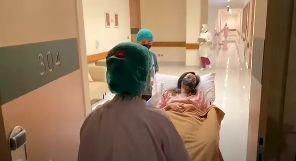 rachel goddard angkat rahim © 2021 brilio.net