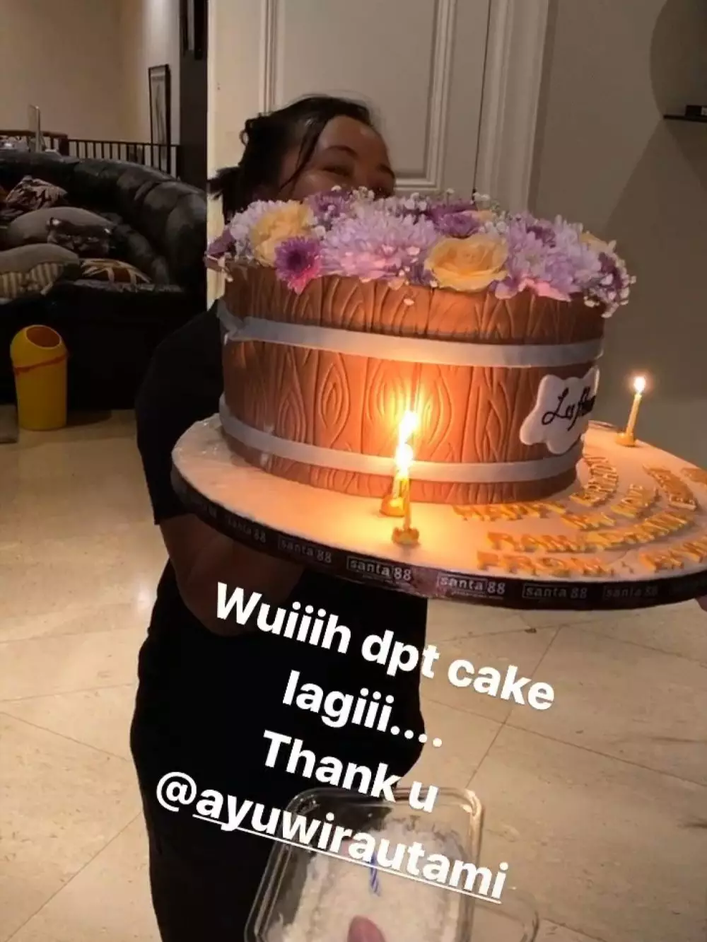 kue ultah keluarga Nia © 2021 brilio.net