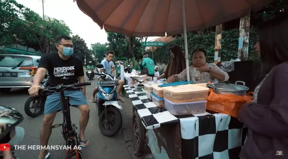 potret seleb ngabuburit © 2021 brilio.net