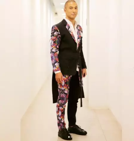 Artis ini pernah belajar lebih dari satu agama © berbagai sumber