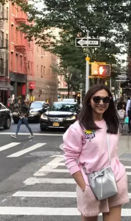 Artis ini pernah belajar lebih dari satu agama © berbagai sumber