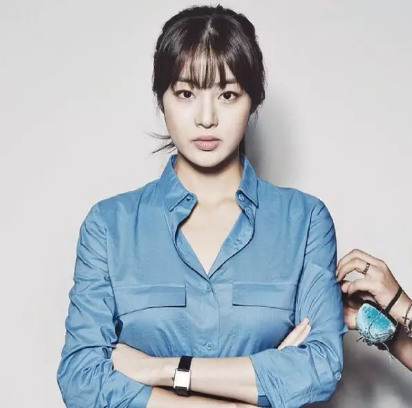 pesona Kang Sora sejak masih muda dari berbagai sumber pesona Kang Sora sejak masih muda dari berbagai sumber