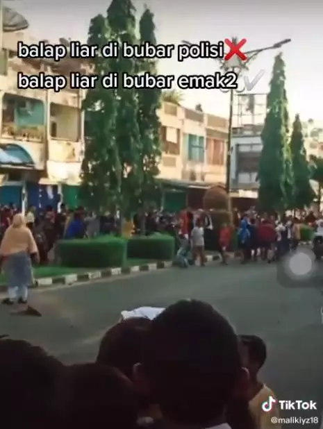 balap liar dibubarkan emak emak TikTok