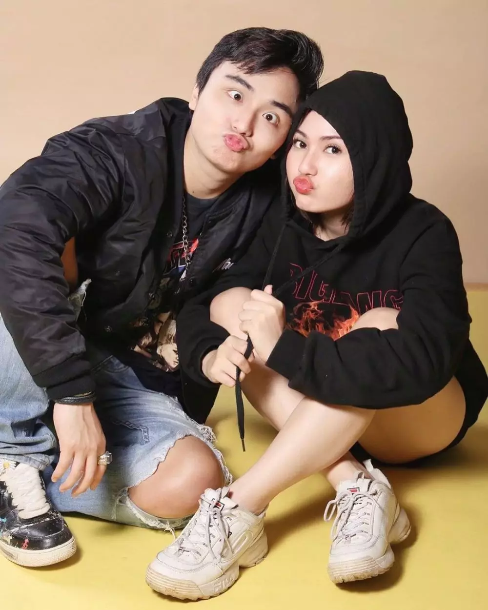 pemotretan leon dozan bareng pacar © Instagram