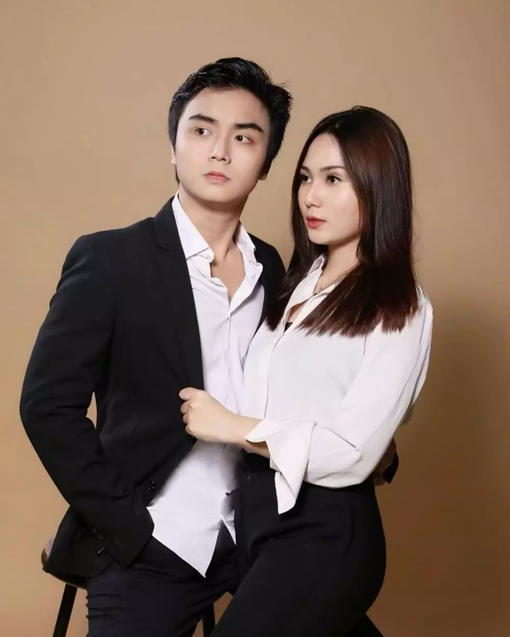 pemotretan leon dozan bareng pacar © Instagram