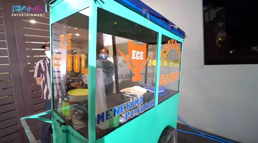 Raffi panggil  pedagang untuk nagita © 2021 brilio.net