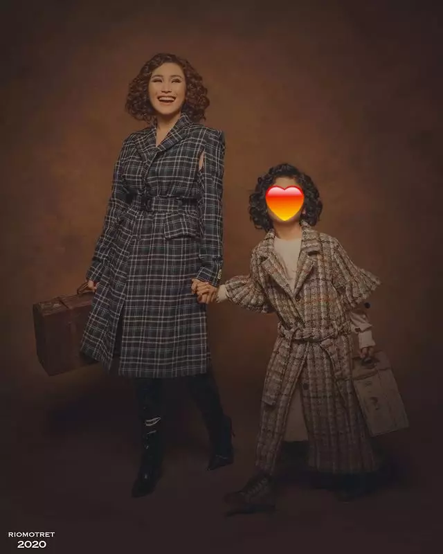 pemotretan seleb dengan rambut curly © instagram