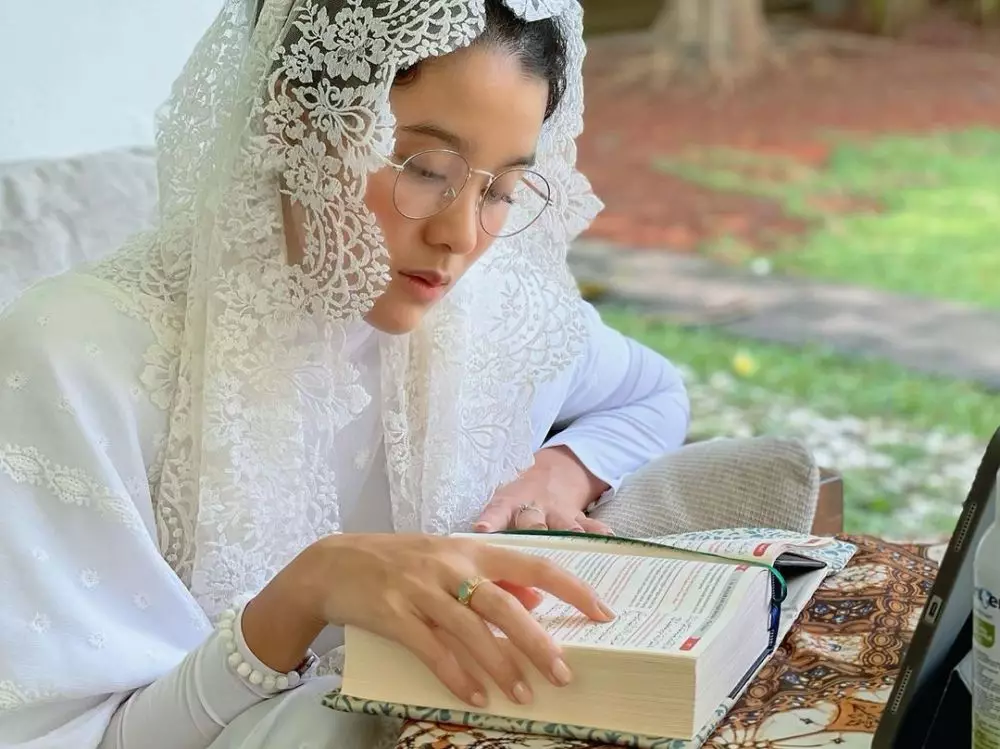 seleb berhijab ramadan 2021 © Instagram