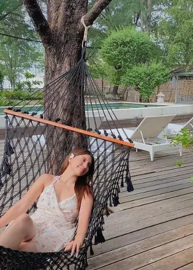 Potret Cassandra Lee liburan ke Lombok © Instagram/@cassandraslee